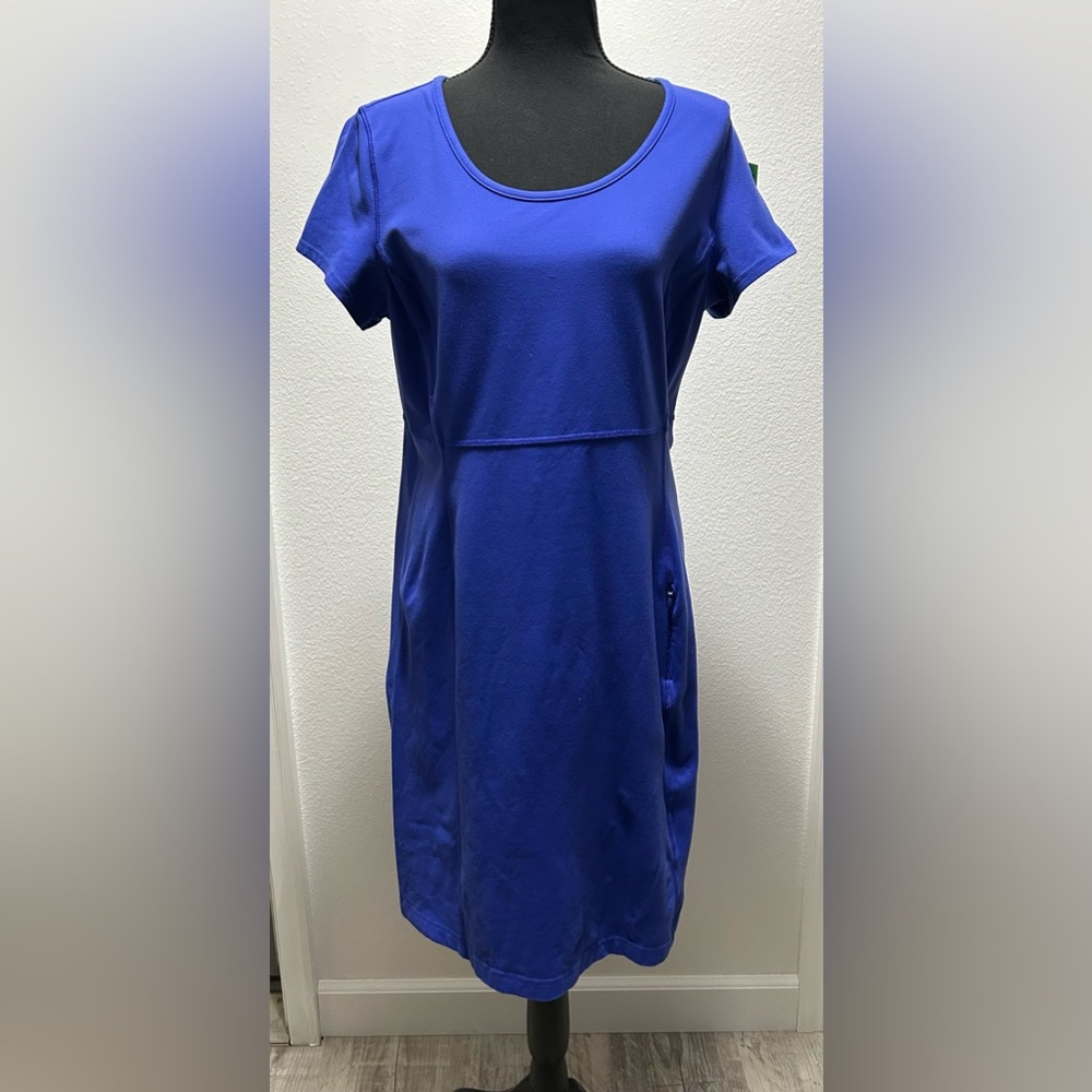 Duluth Trading Dress - Medium - Blue - Used